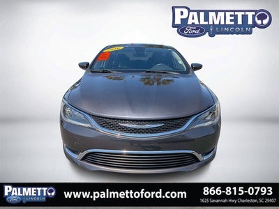 2016 Chrysler 200 Limited