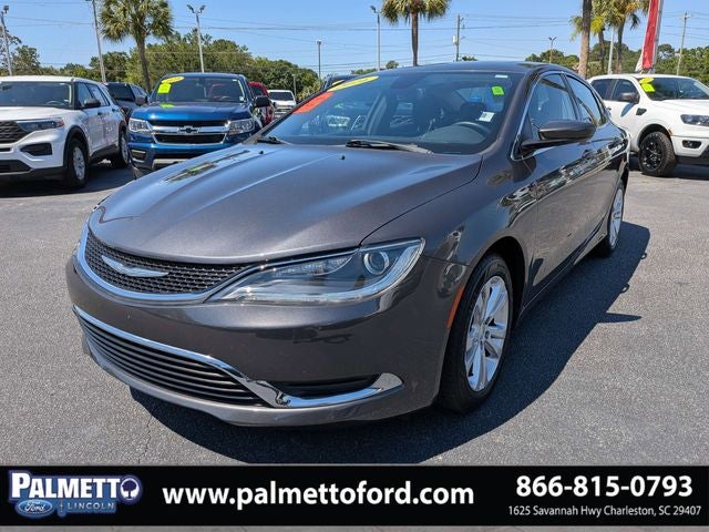 2016 Chrysler 200 Limited
