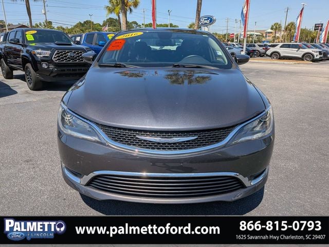 2016 Chrysler 200 Limited