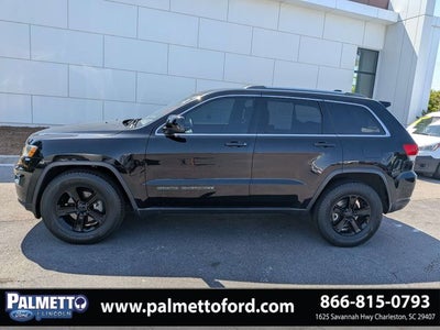 2019 Jeep Grand Cherokee Laredo E
