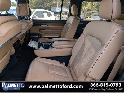 2022 Jeep Grand Wagoneer Series III