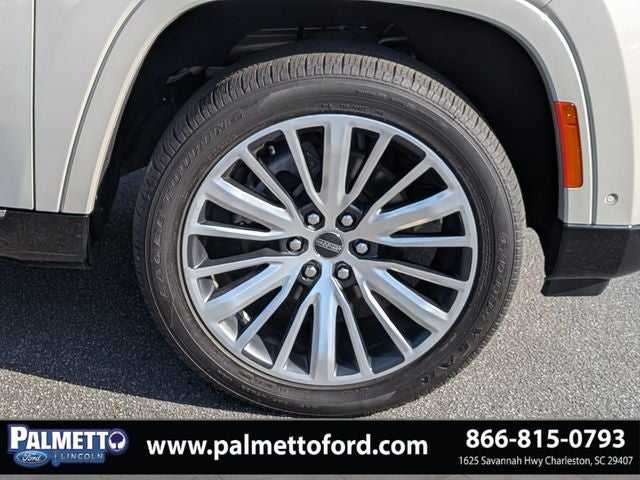 2022 Jeep Grand Wagoneer Series III