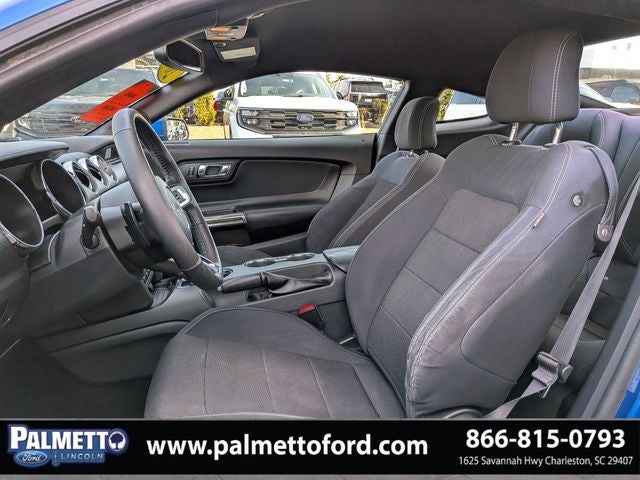 2017 Ford Mustang V6