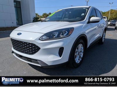 2020 Ford Escape SE