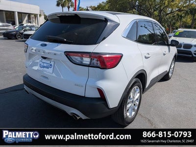 2020 Ford Escape SE
