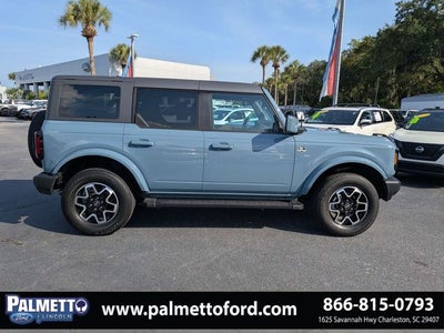 2023 Ford Bronco Outer Banks