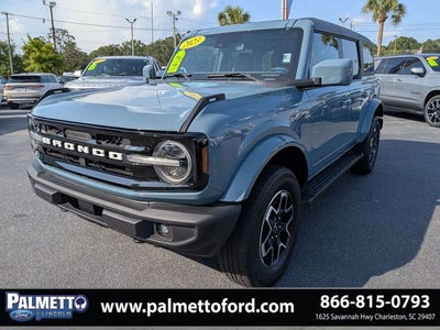 2023 Ford Bronco Outer Banks