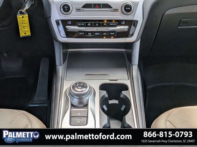 2020 Ford Explorer Base