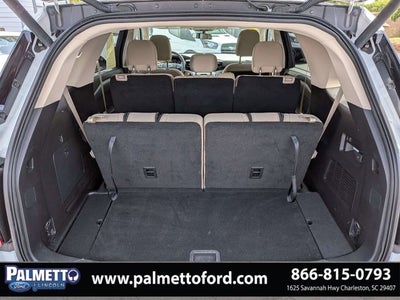 2020 Ford Explorer Base