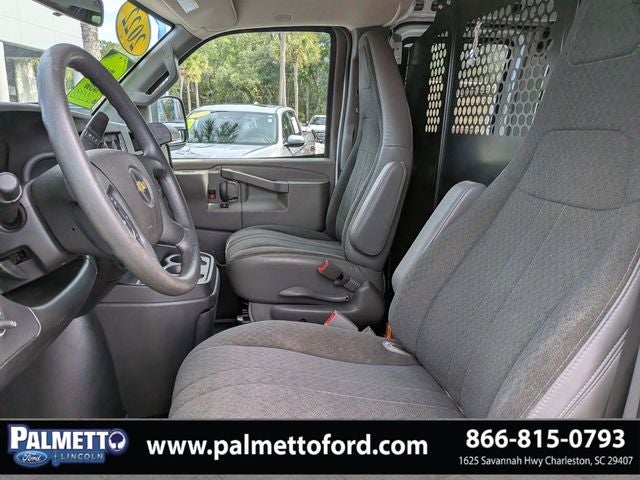 2022 Chevrolet Express 2500 Work Van Cargo