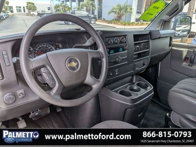 2022 Chevrolet Express 2500 Work Van Cargo