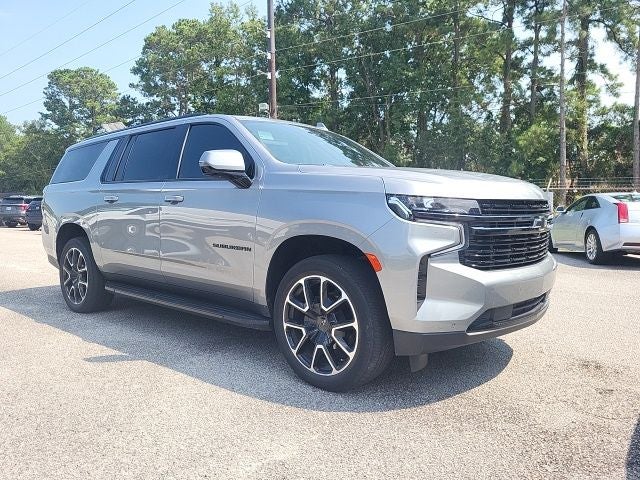 2023 Chevrolet Suburban RST