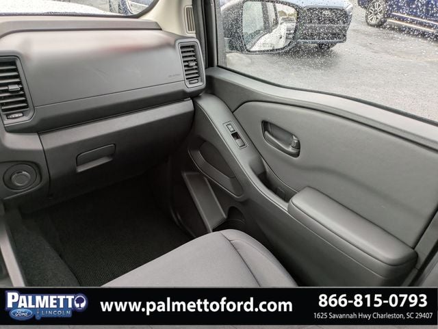 2024 Nissan Frontier S