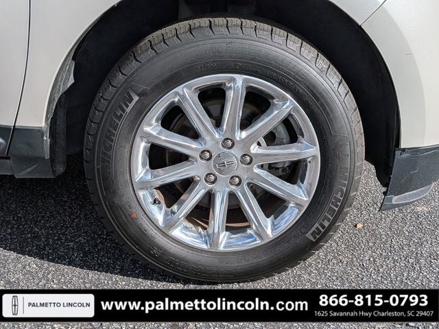 2014 Lincoln MKX Base