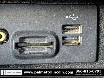 2014 Lincoln MKX Base