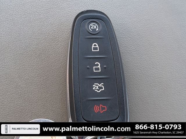2014 Lincoln MKX Base