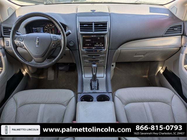 2014 Lincoln MKX Base