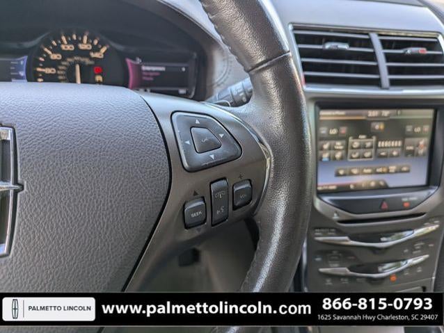 2014 Lincoln MKX Base