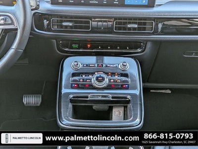 2022 Lincoln Nautilus Standard