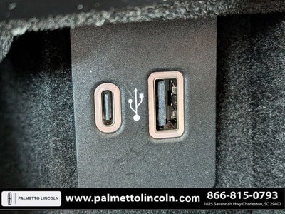 2022 Lincoln Nautilus Standard