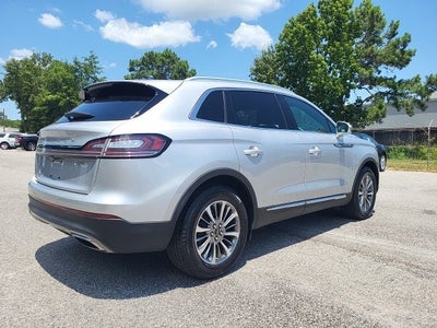 2019 Lincoln Nautilus Select