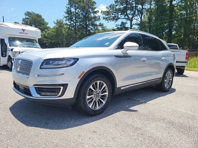 2019 Lincoln Nautilus Select