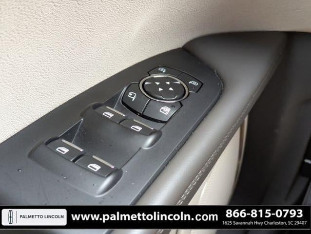 2020 Lincoln Nautilus Standard