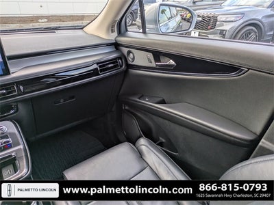 2023 Lincoln Nautilus Reserve