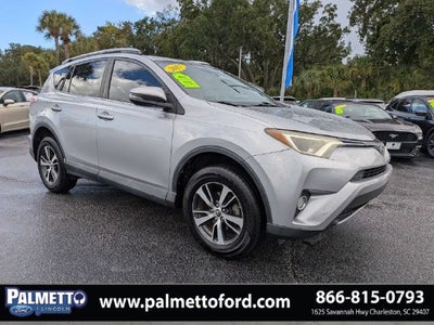 2017 Toyota RAV4 XLE