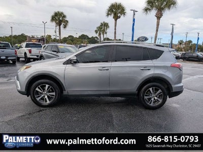 2017 Toyota RAV4 XLE
