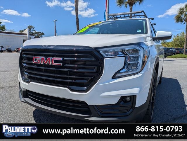 2022 GMC Terrain SLT