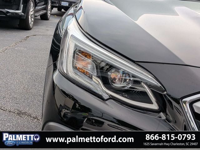 2022 Subaru Outback Touring XT