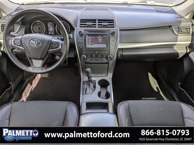 2016 Toyota Camry SE