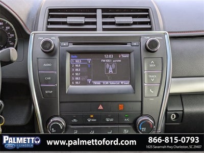 2016 Toyota Camry SE