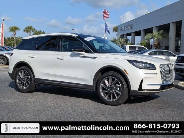 2023 Lincoln Corsair Standard