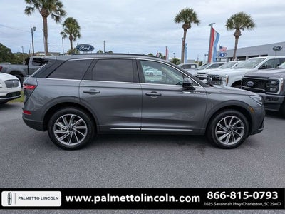2025 Lincoln Corsair Premiere