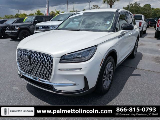 2023 Lincoln Corsair Standard