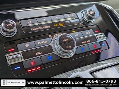 2023 Lincoln Navigator Black Label