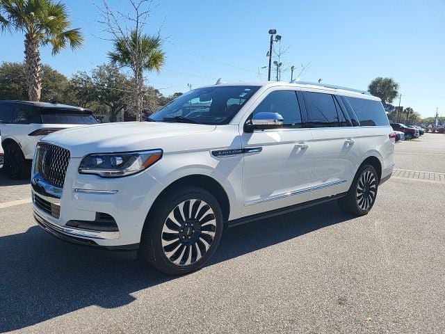2023 Lincoln Navigator L Black Label