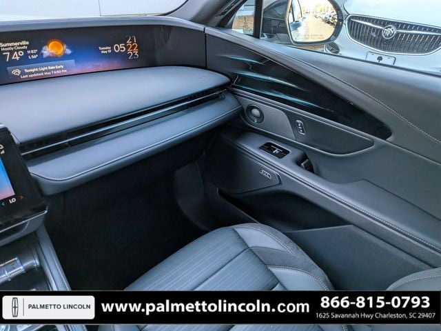 2024 Lincoln Nautilus Reserve