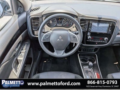 2020 Mitsubishi Outlander ES
