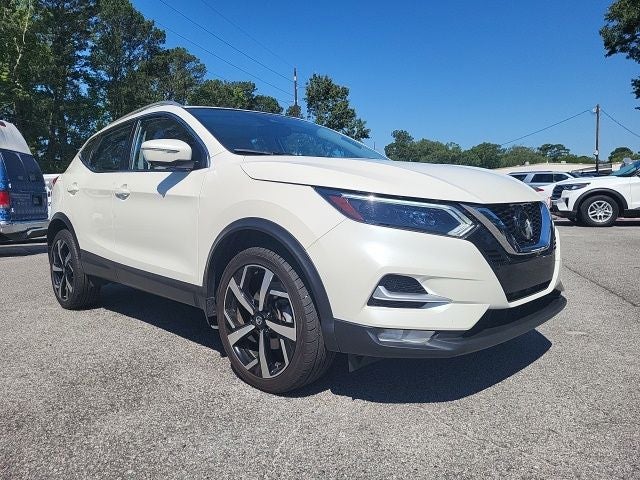 2020 Nissan Rogue Sport SL AWD's photo