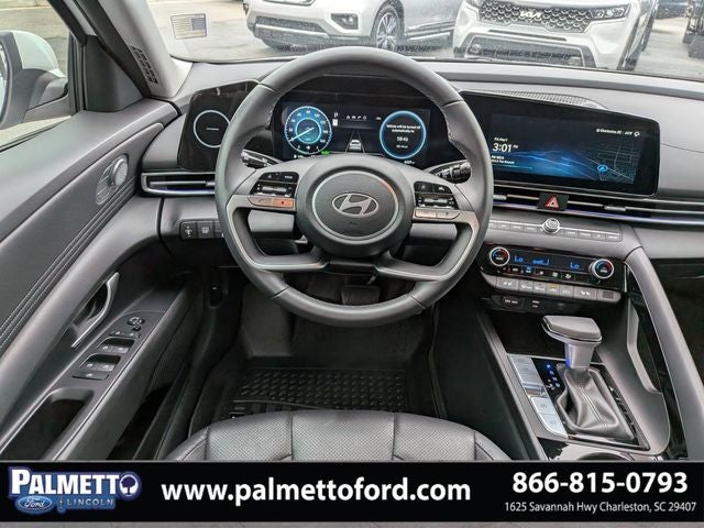2025 Hyundai Elantra Hybrid Limited