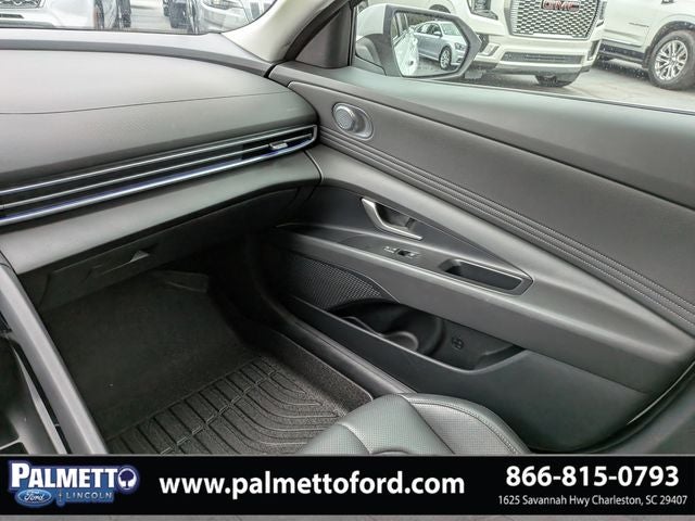 2025 Hyundai Elantra Hybrid Limited