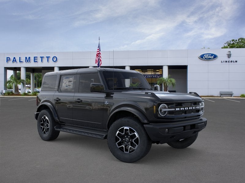 2026 Ford Bronco Outer Banks®