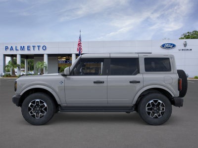 2026 Ford Bronco Outer Banks®