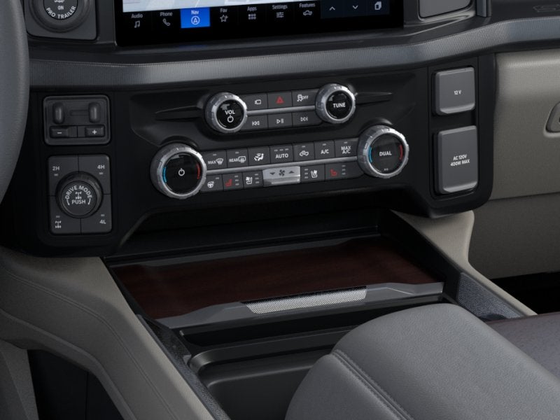 2026 Ford Super Duty F-350® Platinum®
