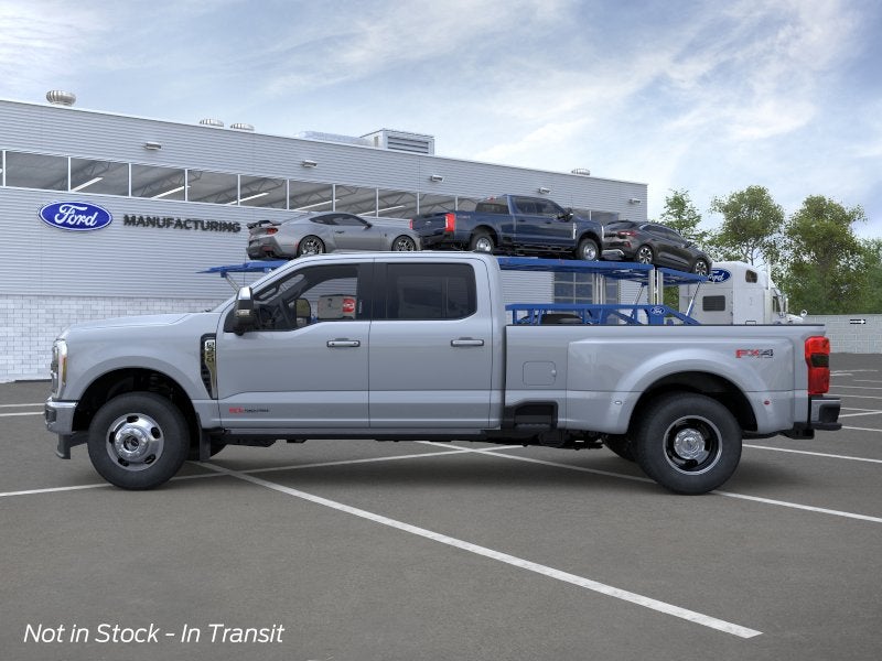 2026 Ford Super Duty F-350® Lariat®